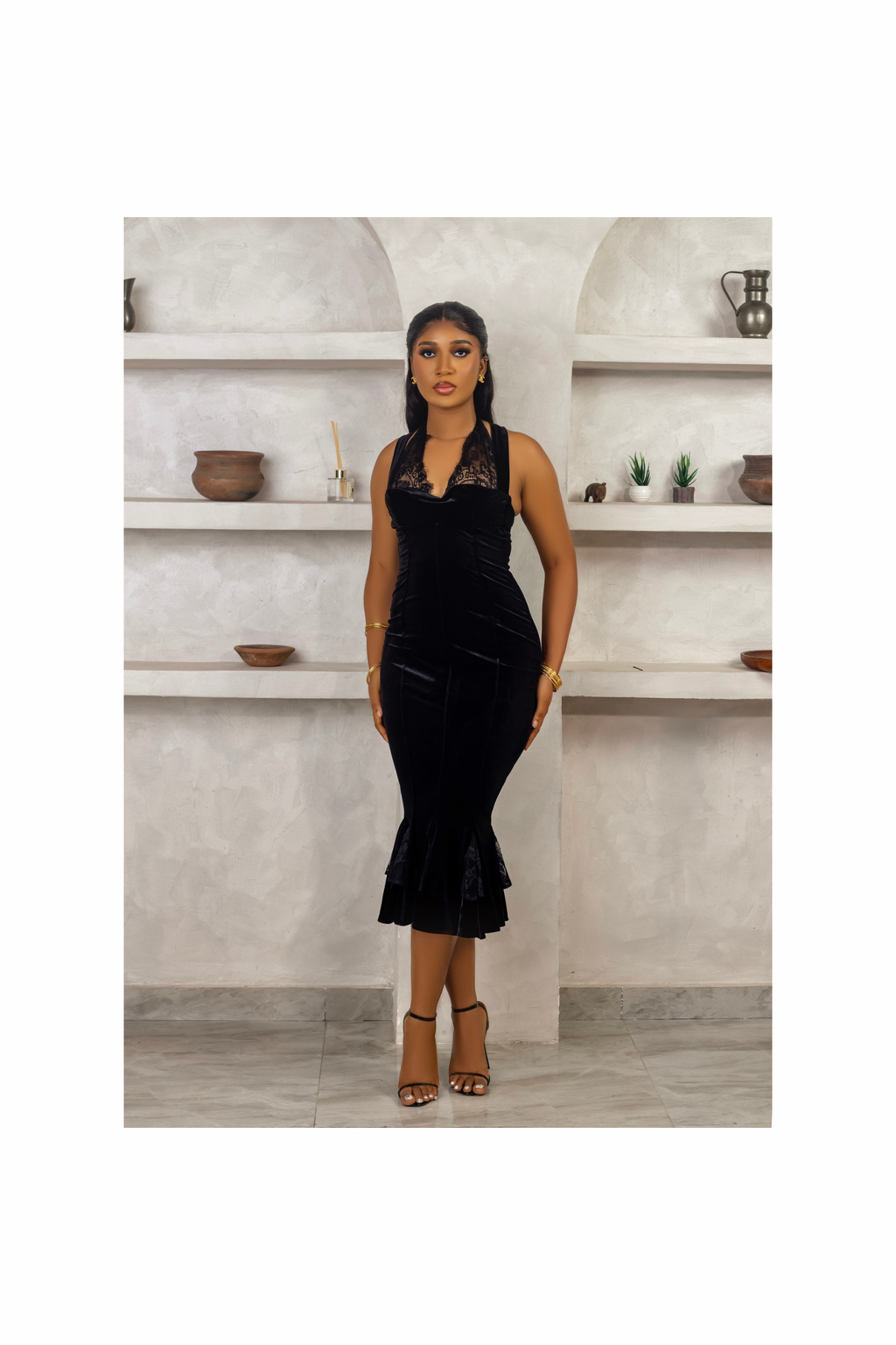 La Silhouette Dress-Medium